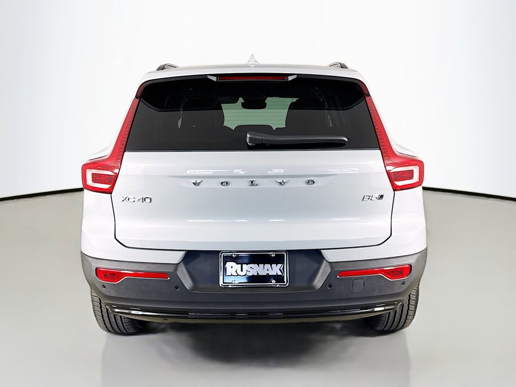 Used 2026 Volvo XC40 B5 Plus w/ Protection Package Premier image 6