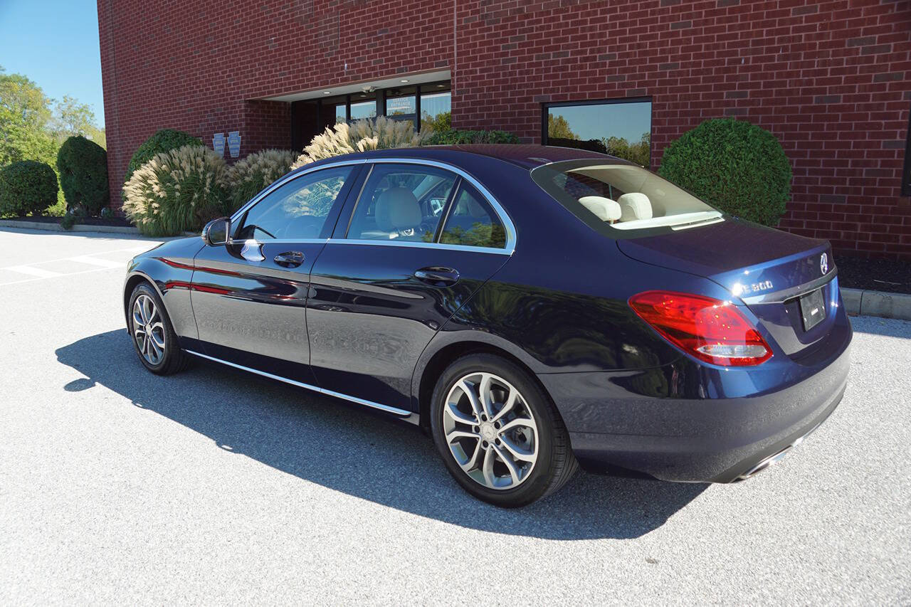 Used 2016 Mercedes-Benz C 300 Sedan image 5
