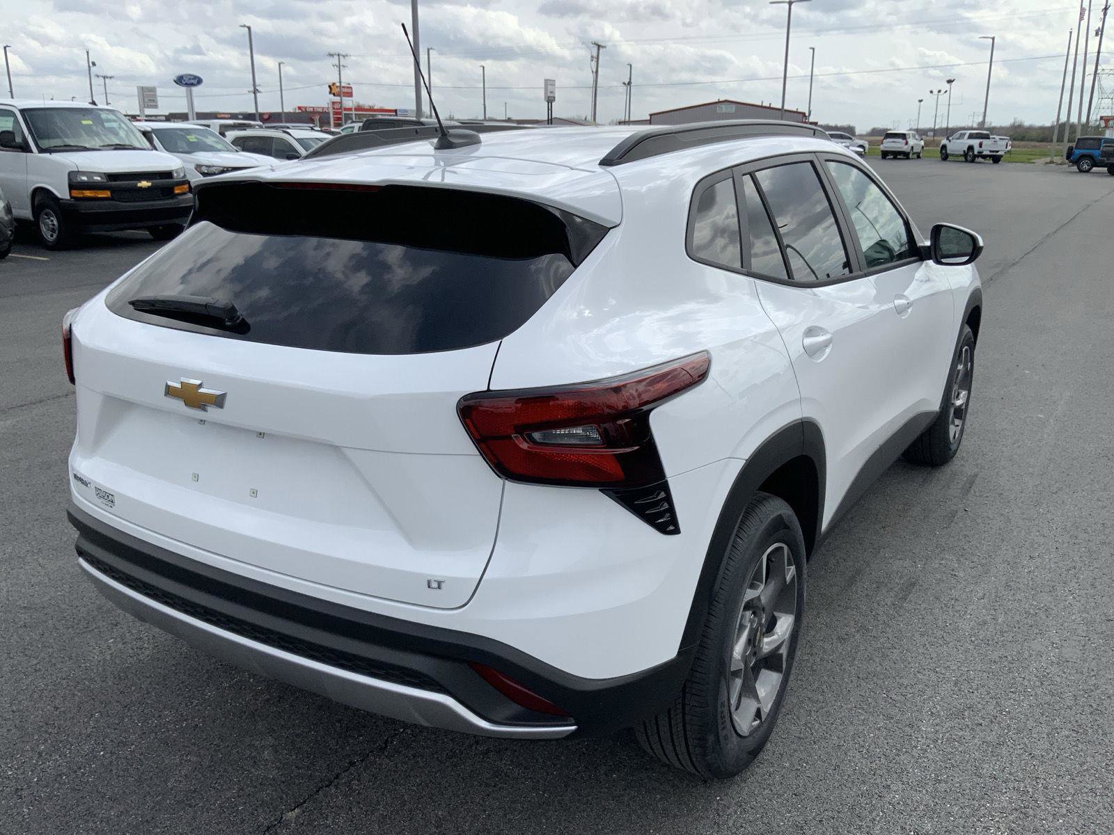 New 2026 Chevrolet Trax LT image 10