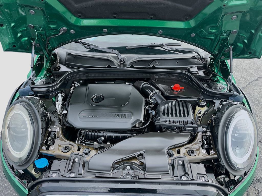 Used 2023 MINI Cooper 2-Door Hardtop image 29