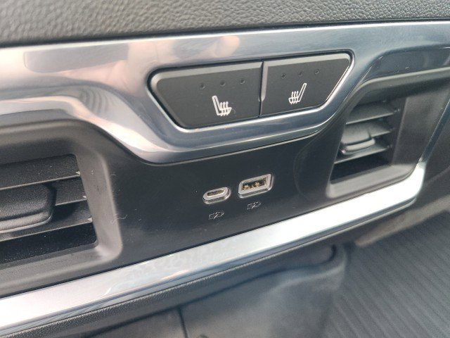 Used 2022 Chevrolet Silverado 1500 LTZ w/ LTZ Premium Package image 28