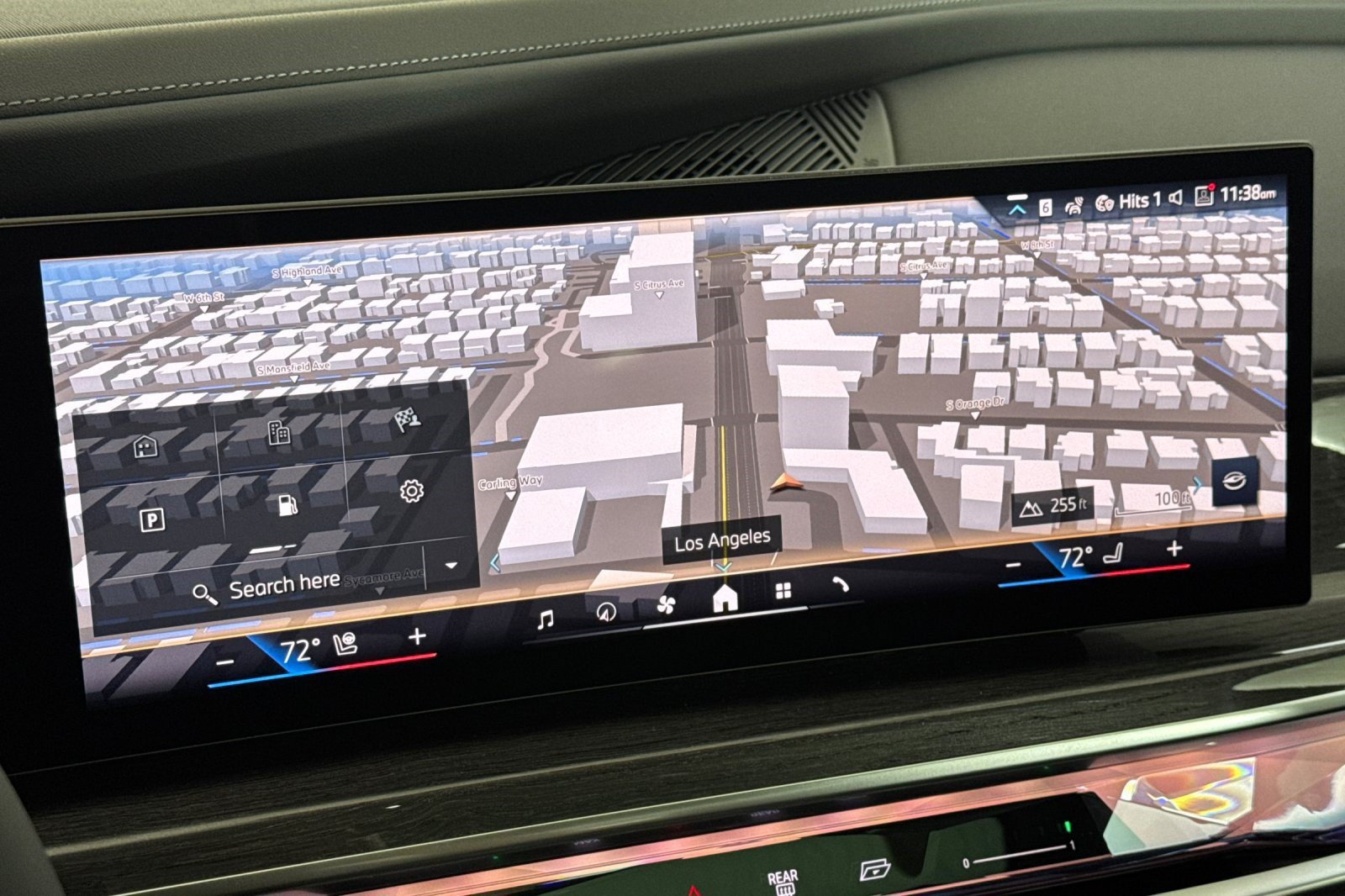 New 2026 BMW 740i w/ Premium Package RWD image 17