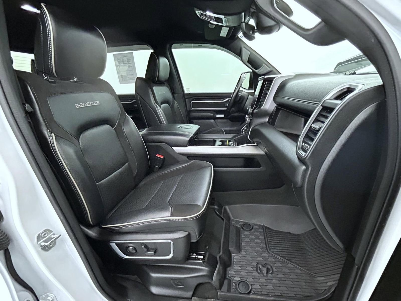 Certified 2022 RAM 1500 Laramie w/ Sport Appearance Package image 15