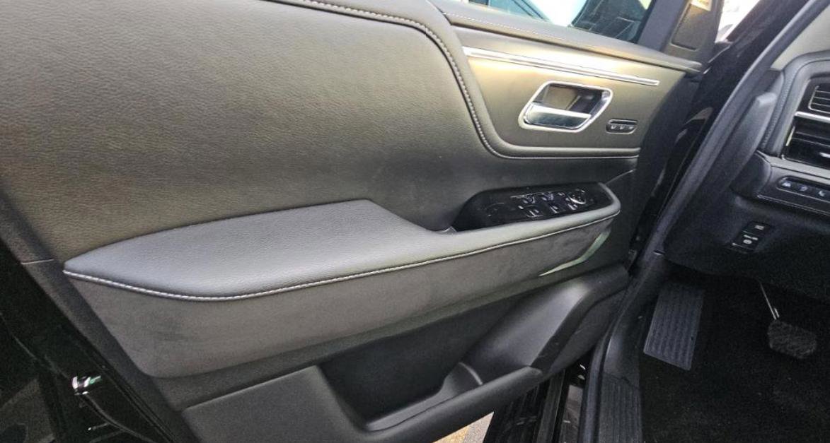 Certified 2025 INFINITI QX80 Luxe image 20