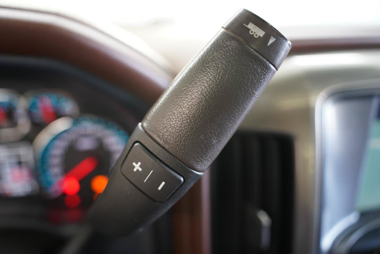 Used 2015 Chevrolet Silverado 2500 High Country w/ Duramax Plus Package AWD/4WD image 15