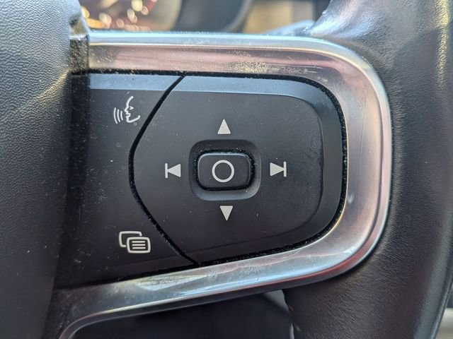 Used 2020 Volvo XC40 T5 Inscription image 20