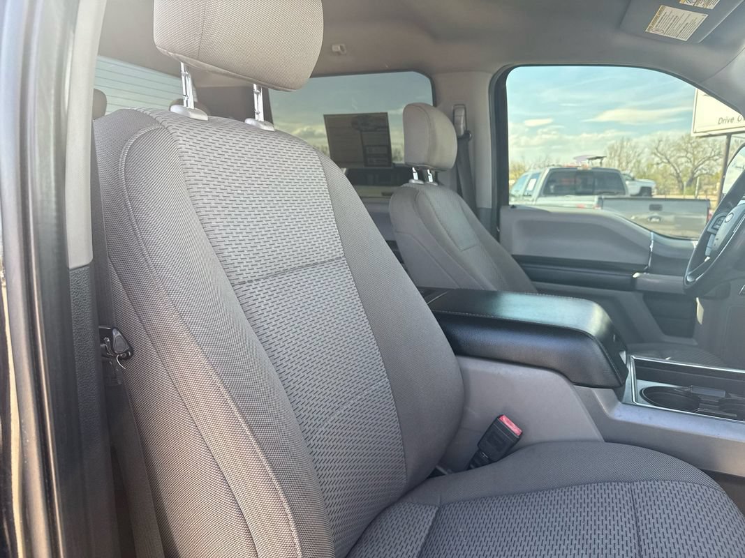 Used 2020 Ford F350 XLT w/ XLT Premium Package AWD/4WD image 9