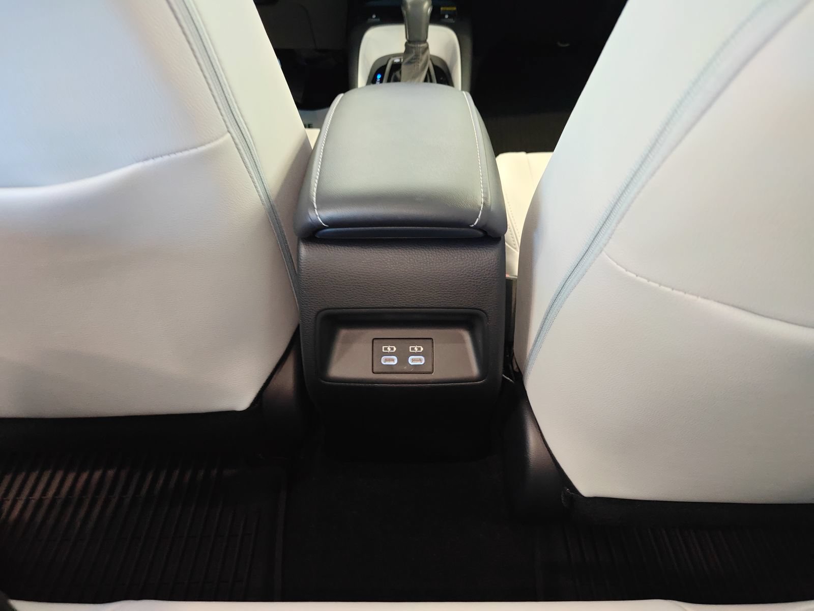 Used 2025 Toyota Corolla XSE FWD image 26