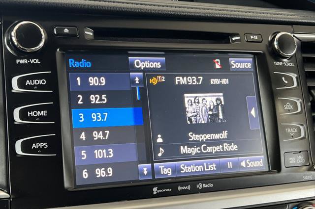 Certified 2018 Toyota Highlander XLE image 21