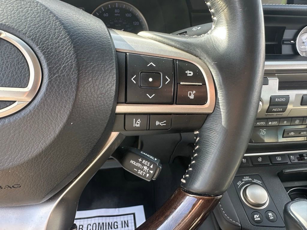 Used 2017 Lexus ES 300h image 29