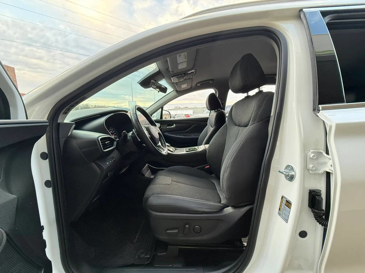 Used 2023 Hyundai Santa Fe SEL image 22