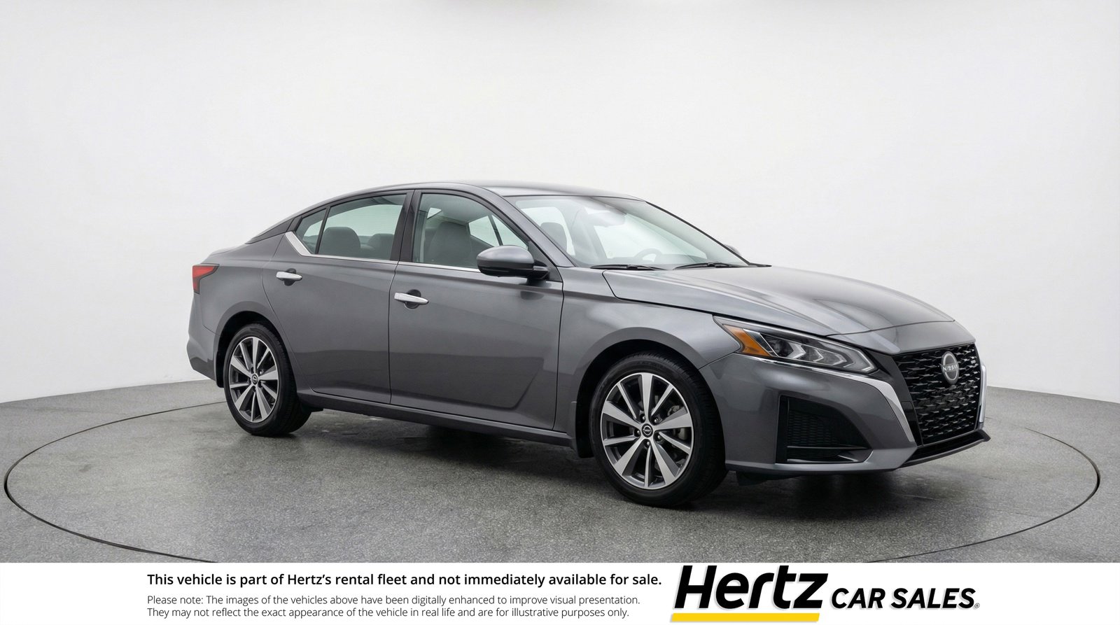 Used 2025 Nissan Altima 2.5 SV image 1
