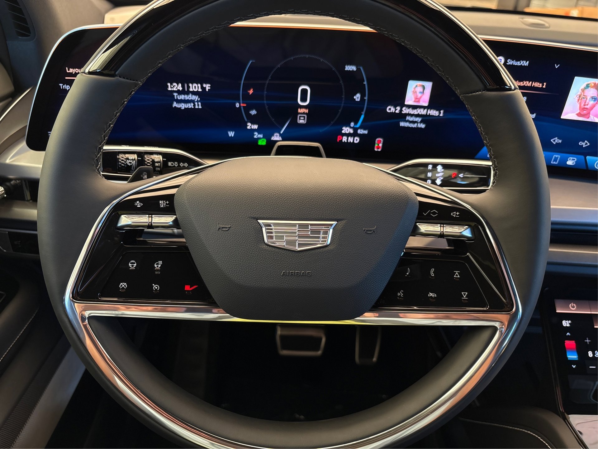 New 2027 Cadillac Vistiq Luxury AWD/4WD image 19