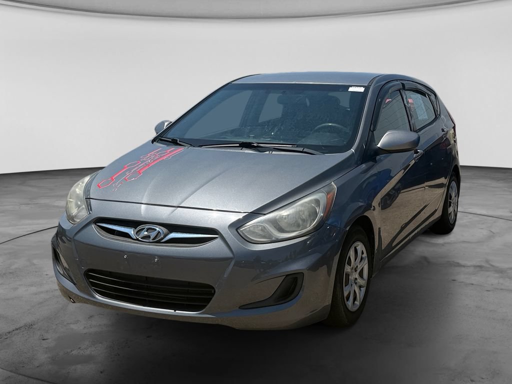 Used 2014 Hyundai Accent GS FWD image 3