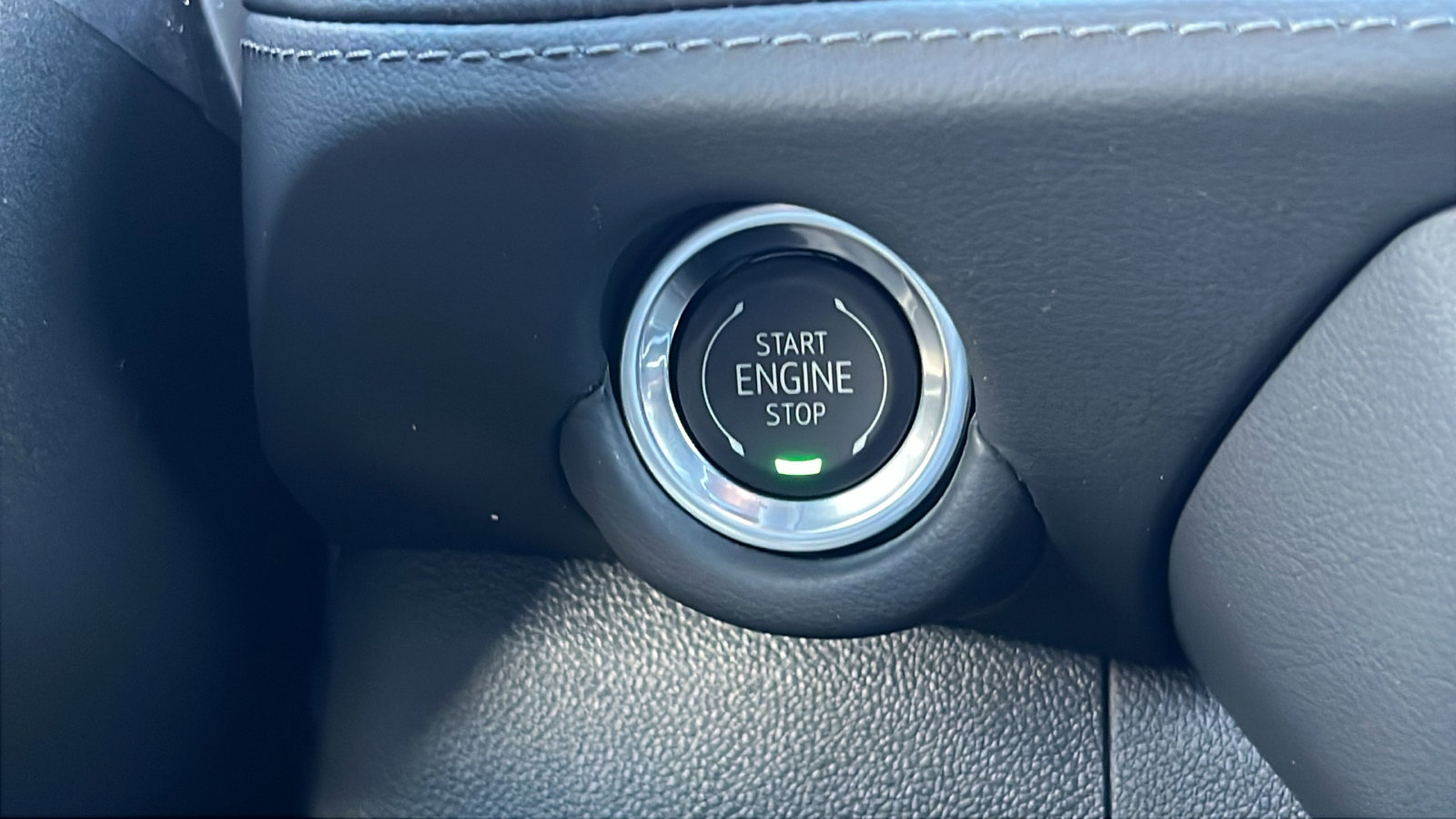 New 2026 Chevrolet Suburban LS image 28