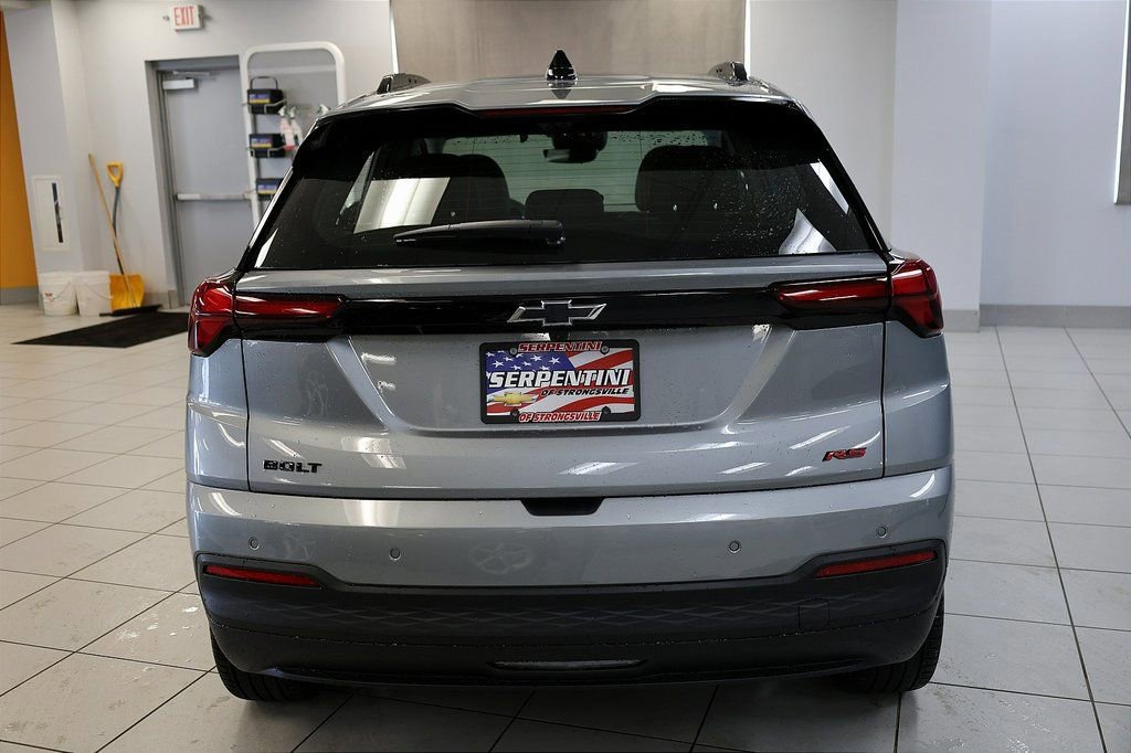 New 2027 Chevrolet Bolt RS w/ Technology Package image 5