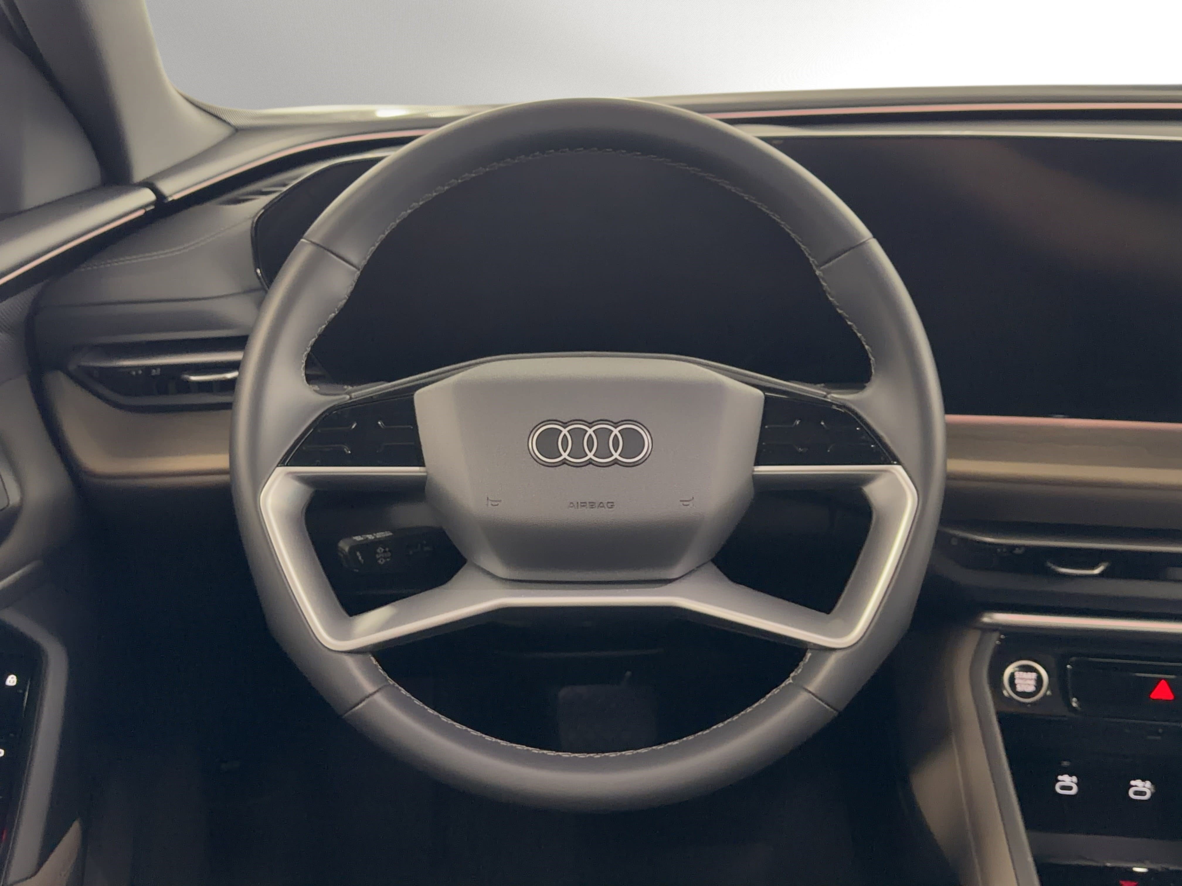Used 2025 Audi Q5 Premium w/ Convenience Package AWD/4WD image 20