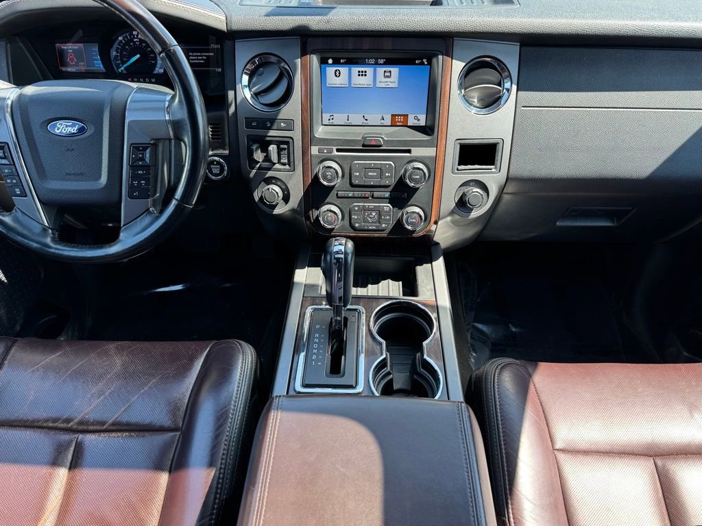 Used 2016 Ford Expedition EL Platinum AWD/4WD image 2