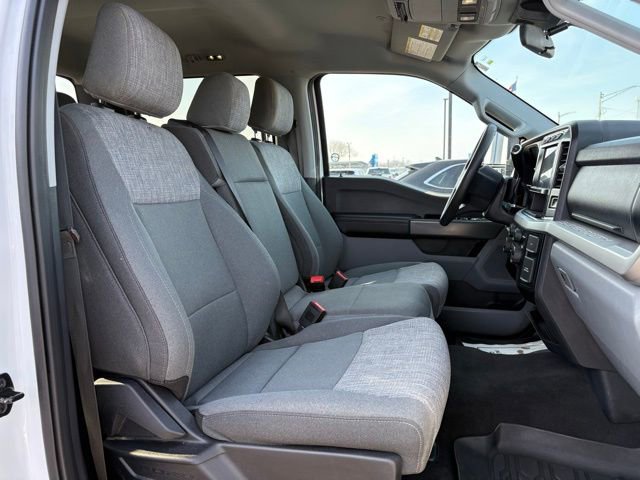 Used 2024 Ford F350 XLT w/ Snow Plow Prep Package image 9