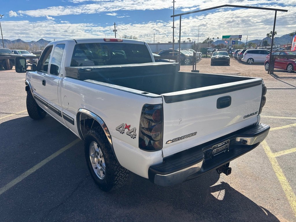 Used 2002 Chevrolet Silverado 1500 LS w/ Heavy Duty Suspension Pkg image 4