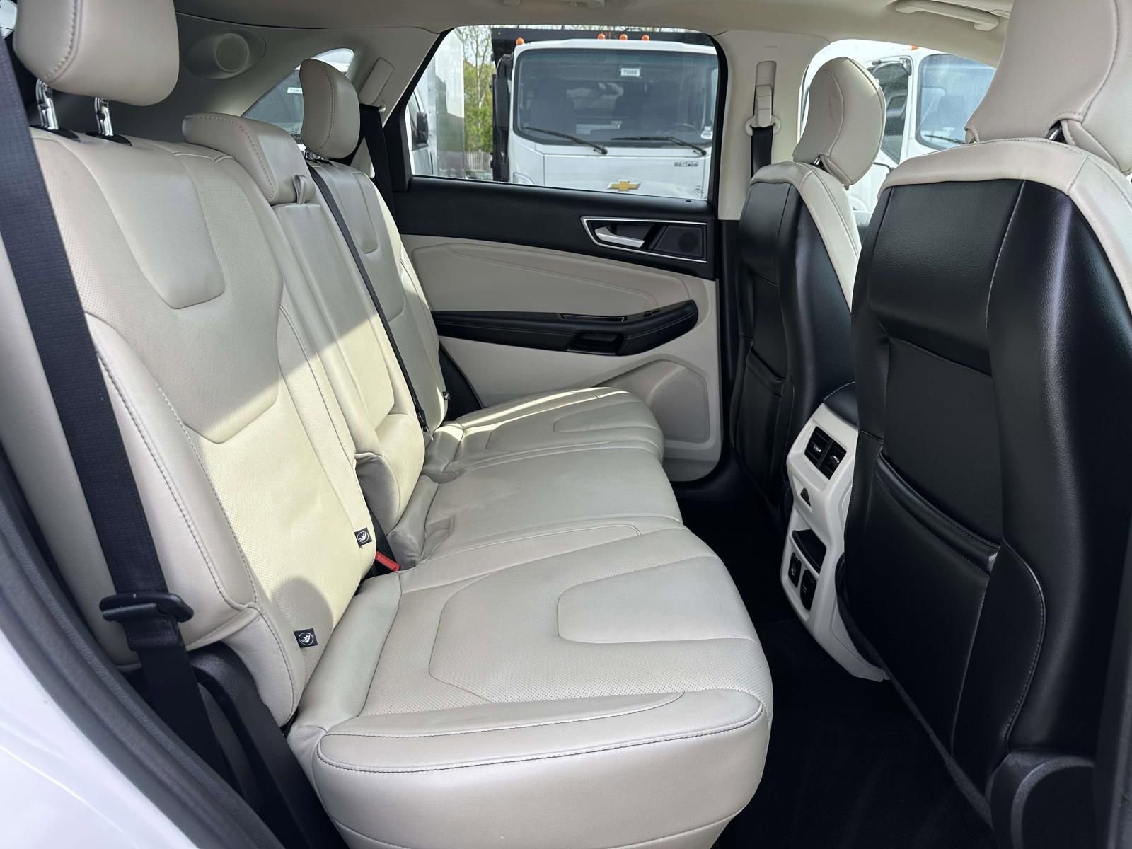 Used 2019 Ford Edge Titanium w/ Equipment Group 301A image 25