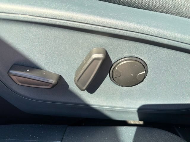 Used 2026 Ford Maverick XLT w/ XLT Luxury Package FWD image 21