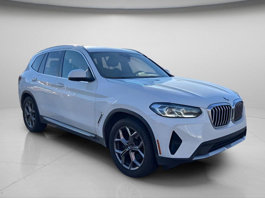 Used 2022 BMW X3 xDrive30i image 2