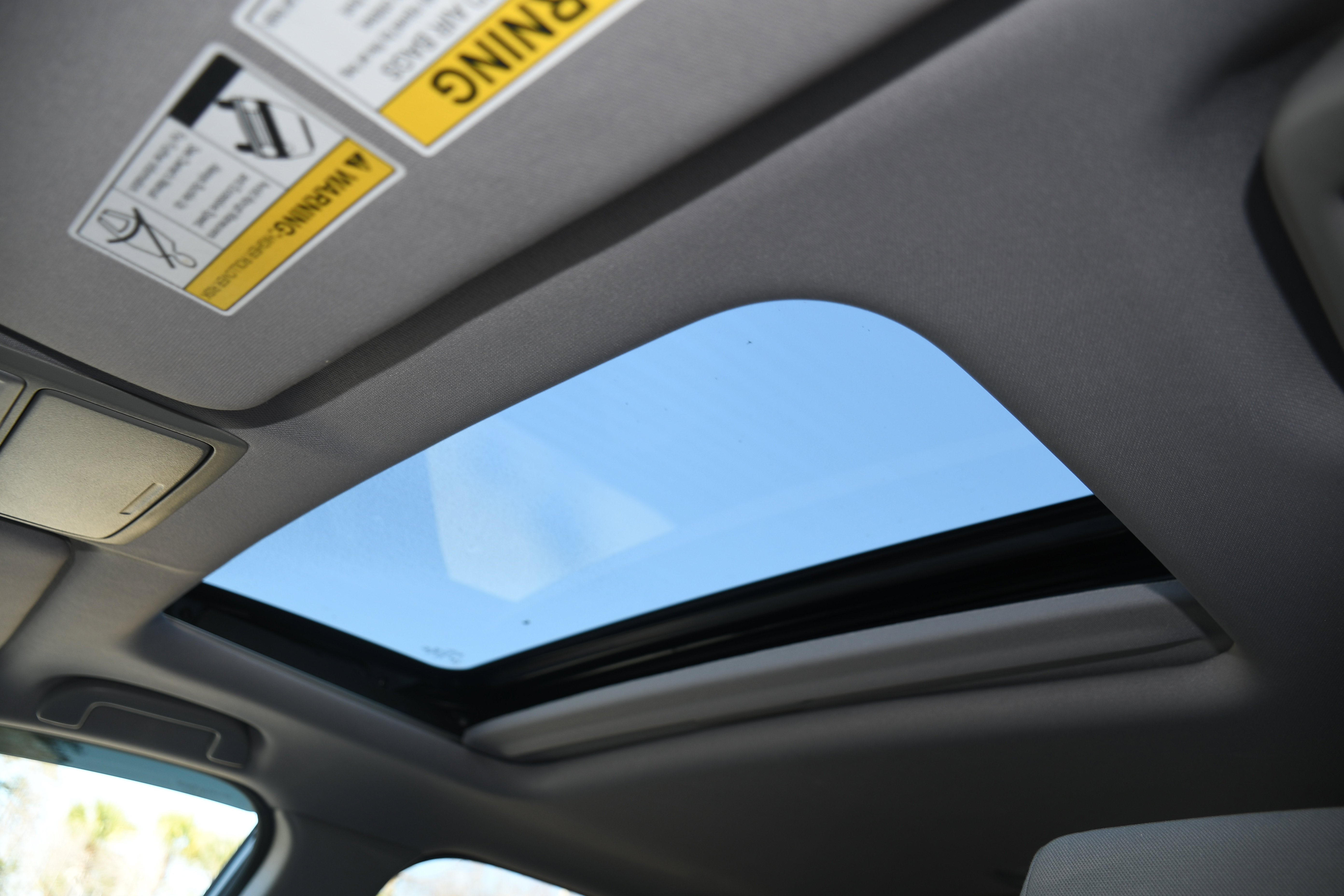 Used 2019 Honda CR-V EX image 7