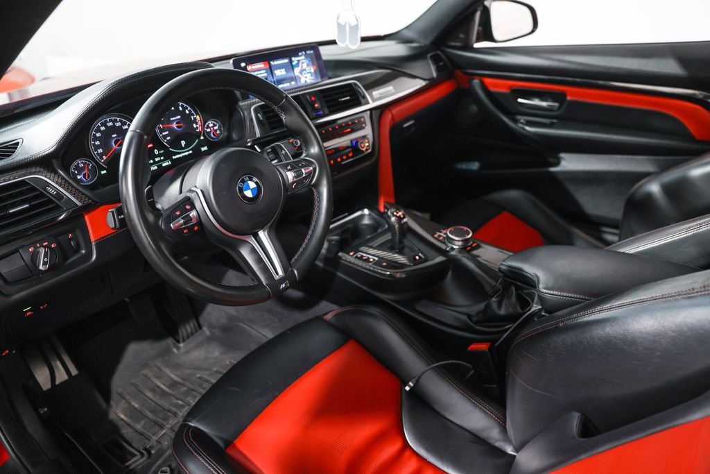 Used 2020 BMW M4 Coupe w/ Competition Package RWD image 28