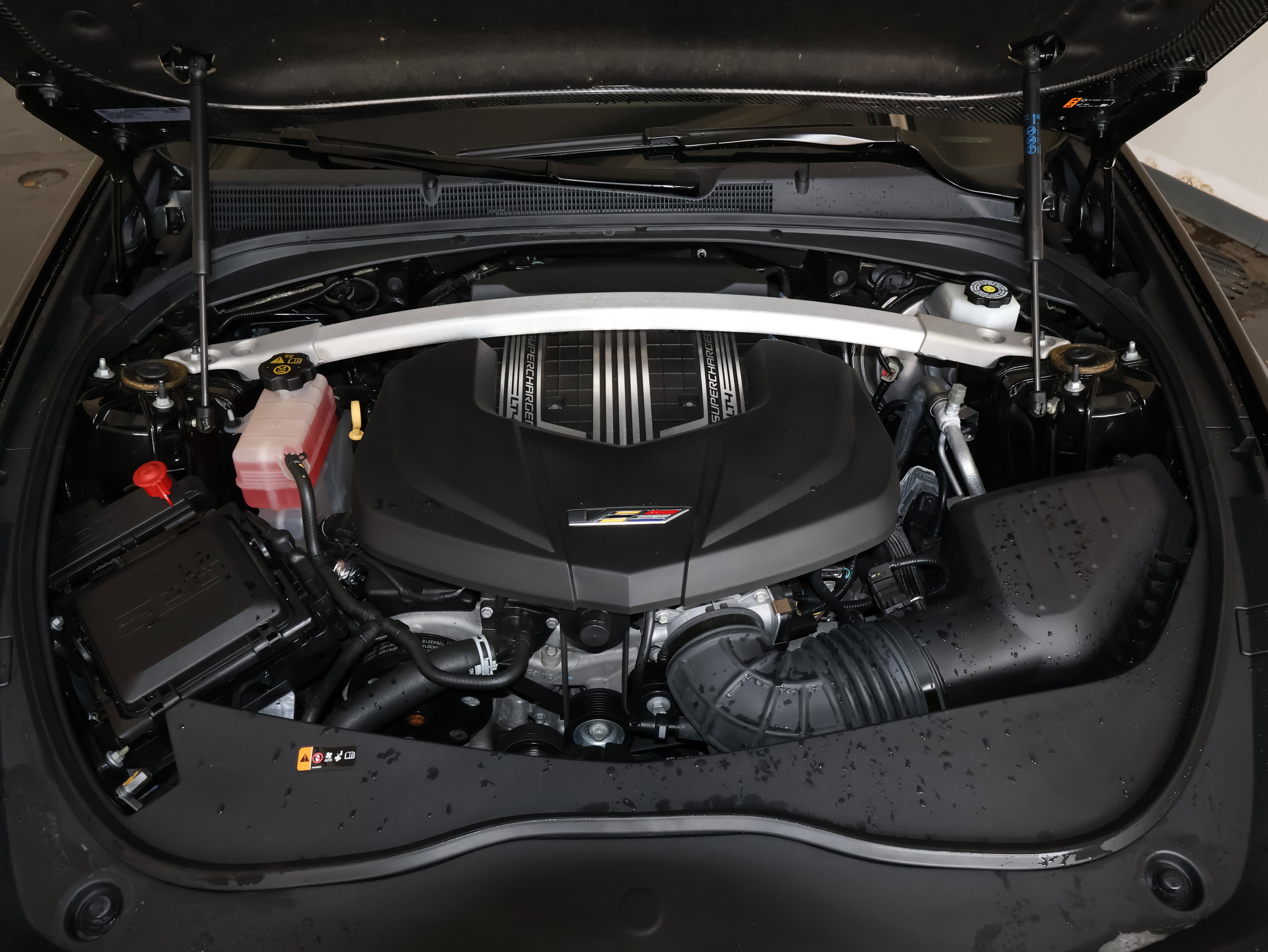 Used 2019 Cadillac CTS V w/ Luxury Package RWD image 58