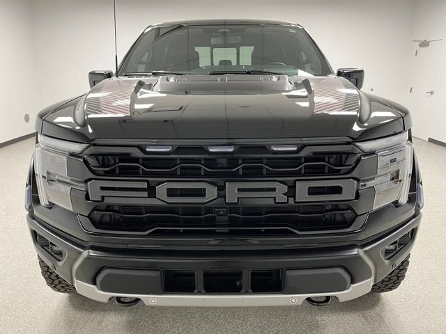 Used 2025 Ford F150 Raptor AWD/4WD image 3