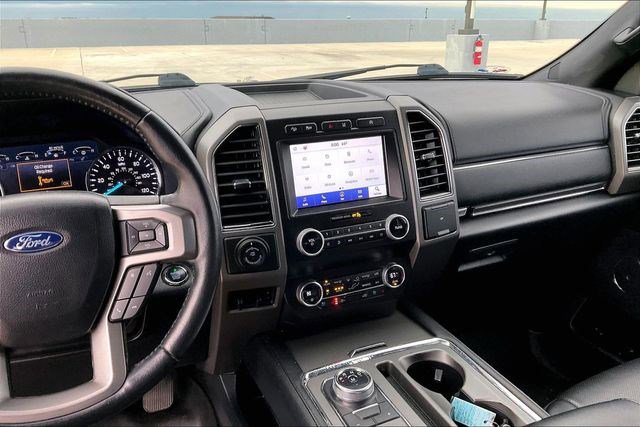 Used 2021 Ford Expedition Max XLT image 8
