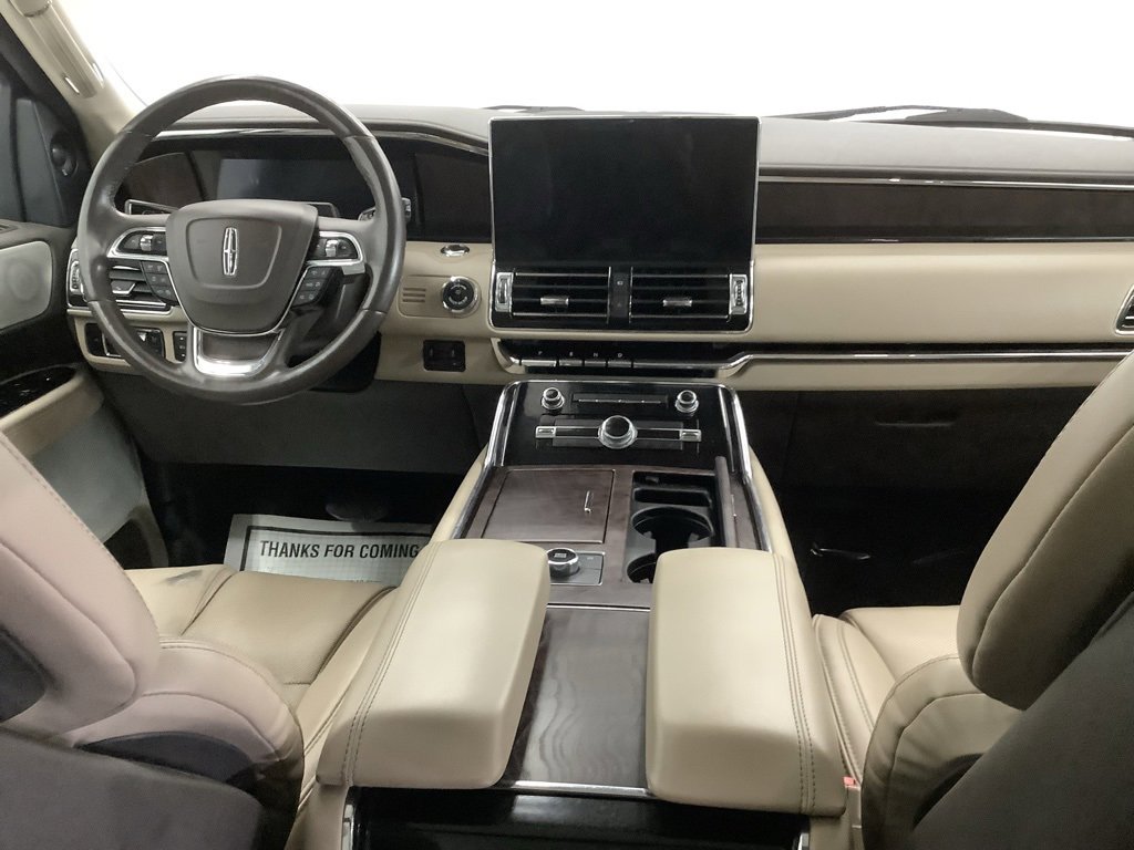 Used 2022 Lincoln Navigator Reserve image 37