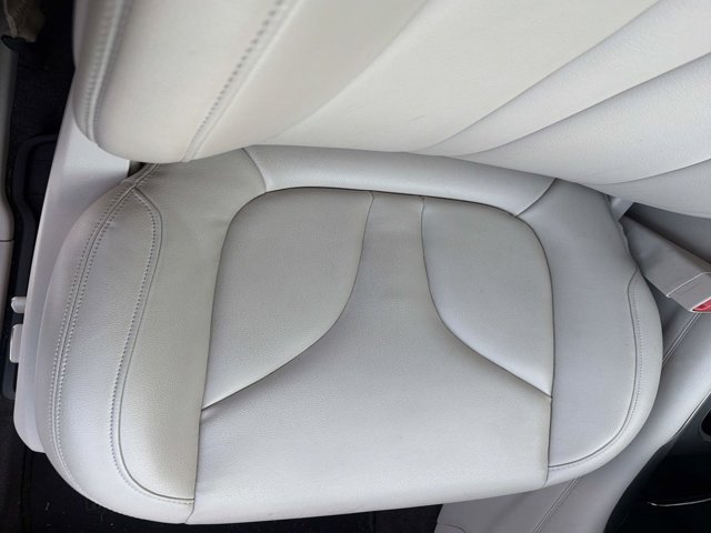 Used 2017 Lincoln MKC Premiere FWD image 18
