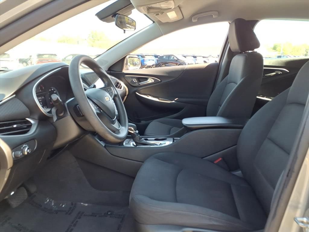 Used 2024 Chevrolet Malibu LS image 12