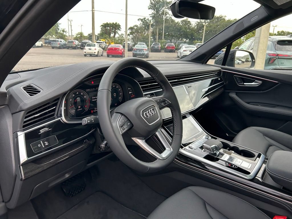 New 2026 Audi Q7 3.0T Premium Plus AWD/4WD image 16