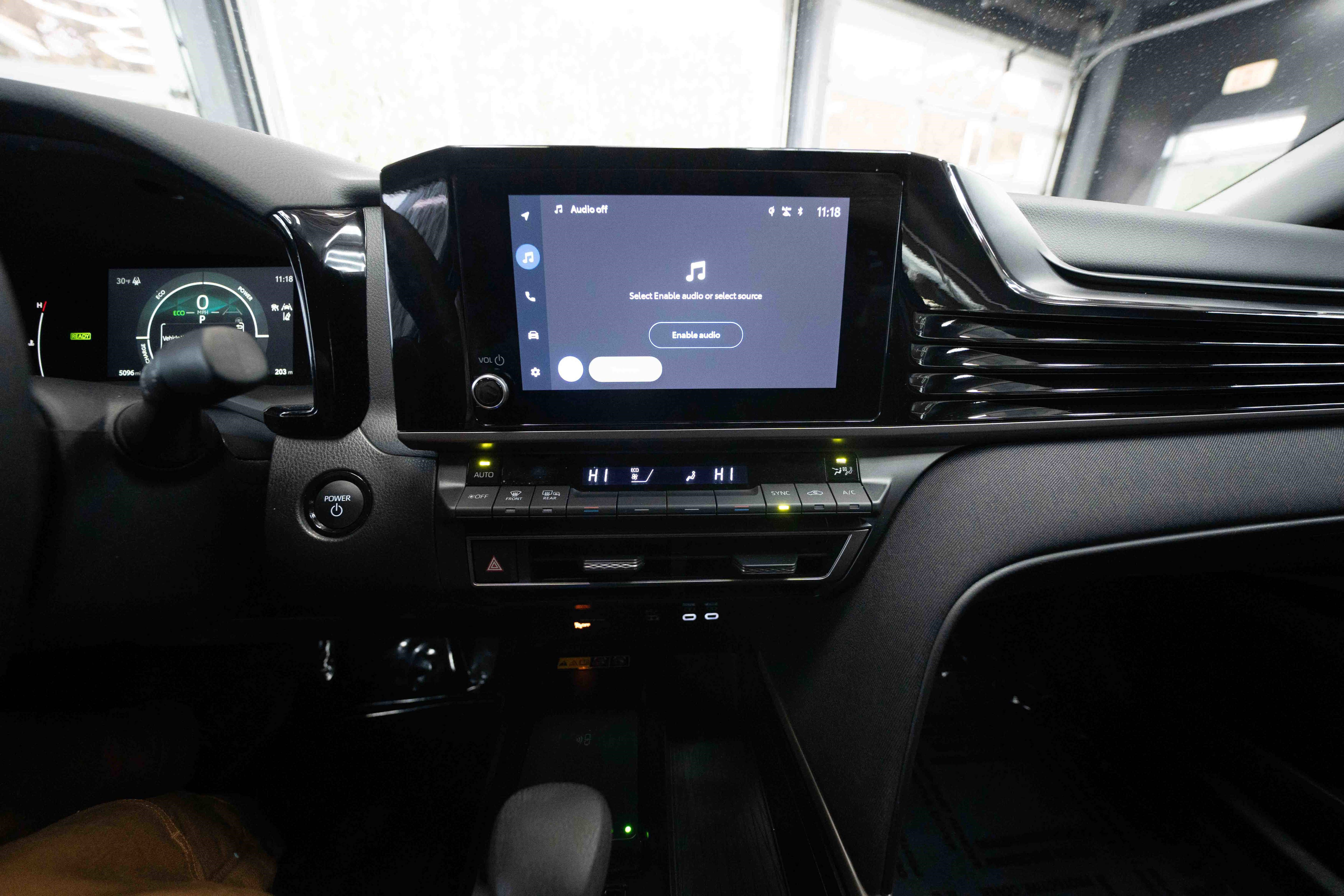 Used 2025 Toyota Camry LE image 17