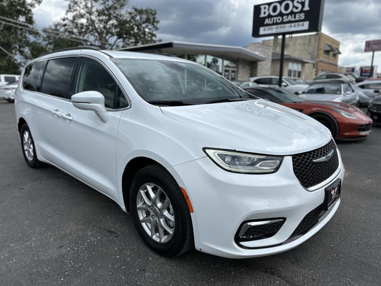 Used 2022 Chrysler Pacifica Touring-L
