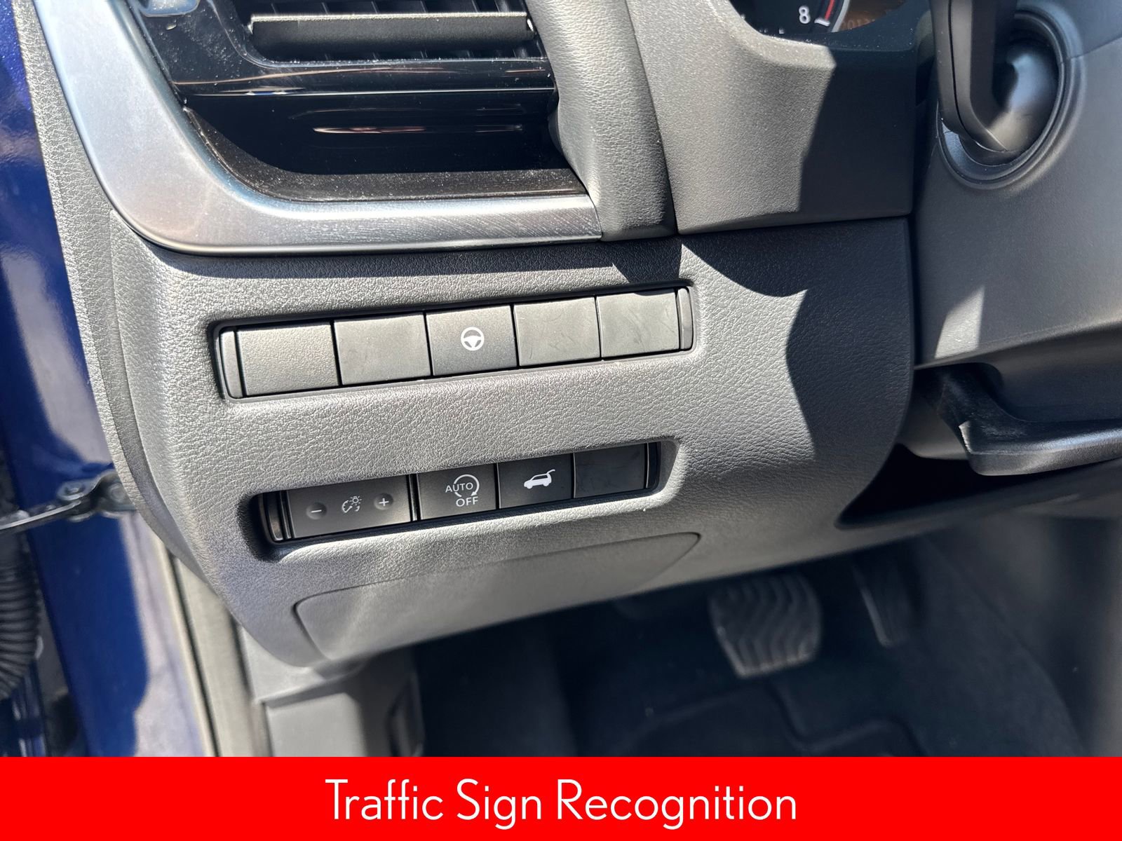 Certified 2023 Nissan Rogue SL w/ SL Premium Package FWD image 13