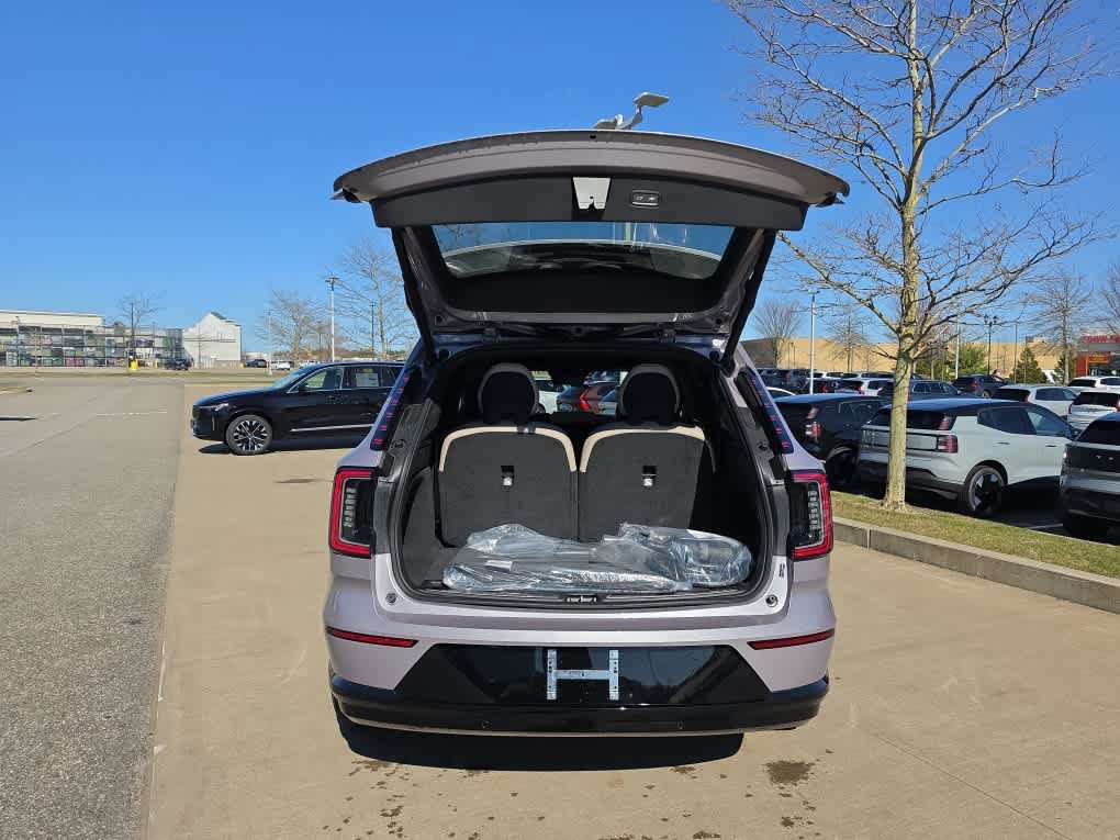 New 2026 Volvo EX90 Ultra AWD/4WD image 6