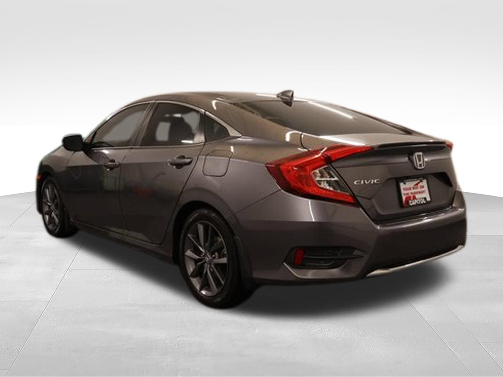 Used 2019 Honda Civic EX image 4