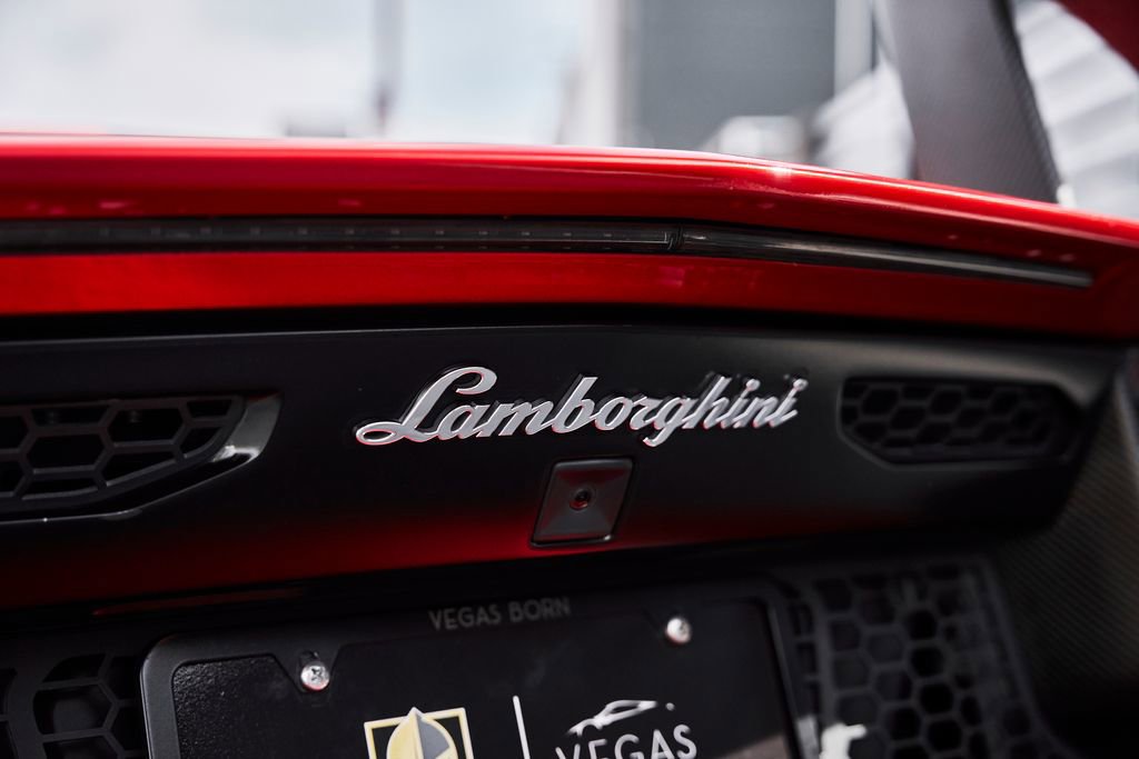 Used 2016 Lamborghini Aventador LP 750-4 Superveloce AWD/4WD image 17