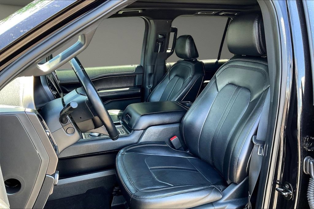 Used 2021 Ford Expedition Limited RWD image 23