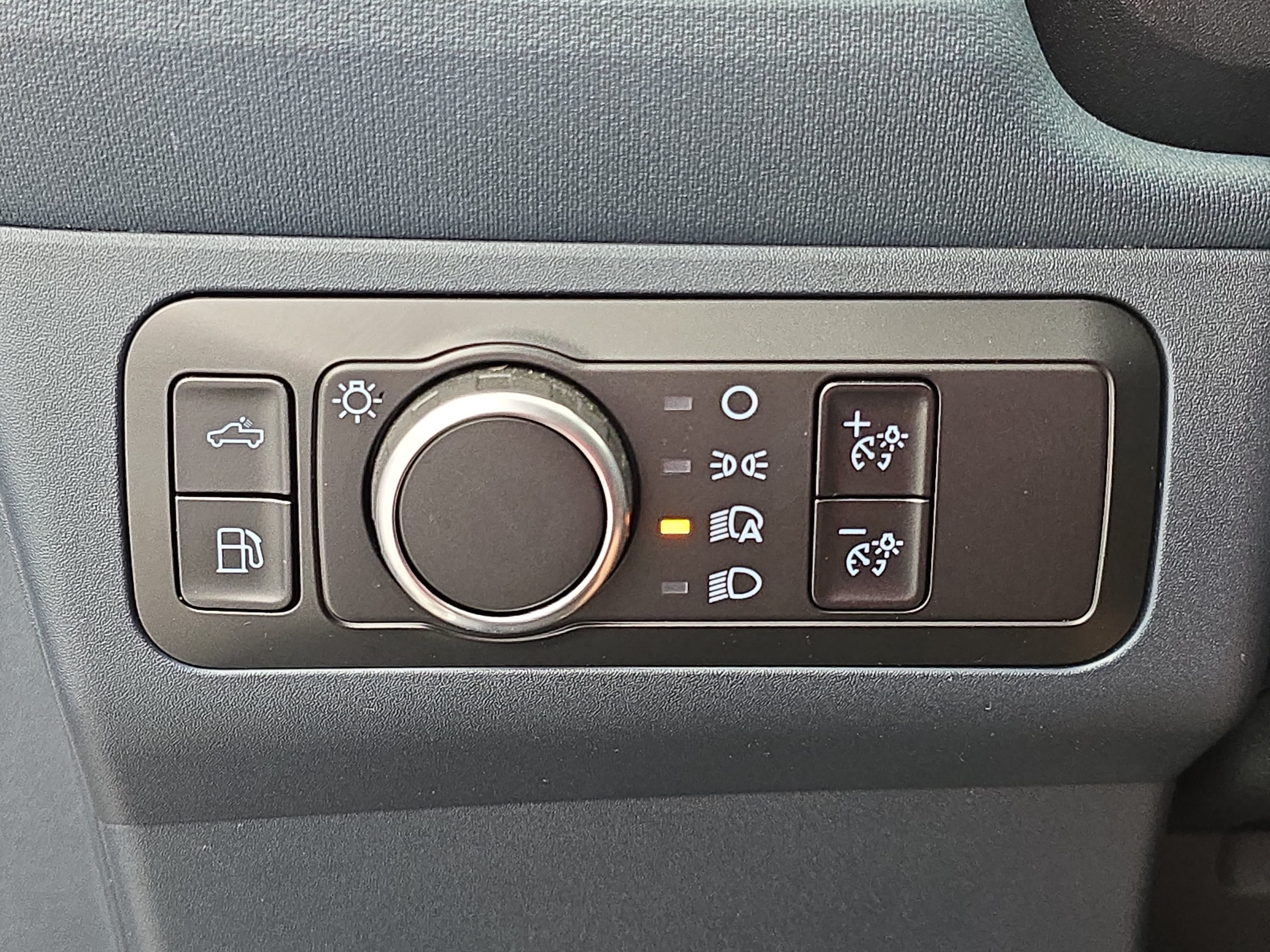 Used 2024 Ford Maverick Lariat FWD image 25