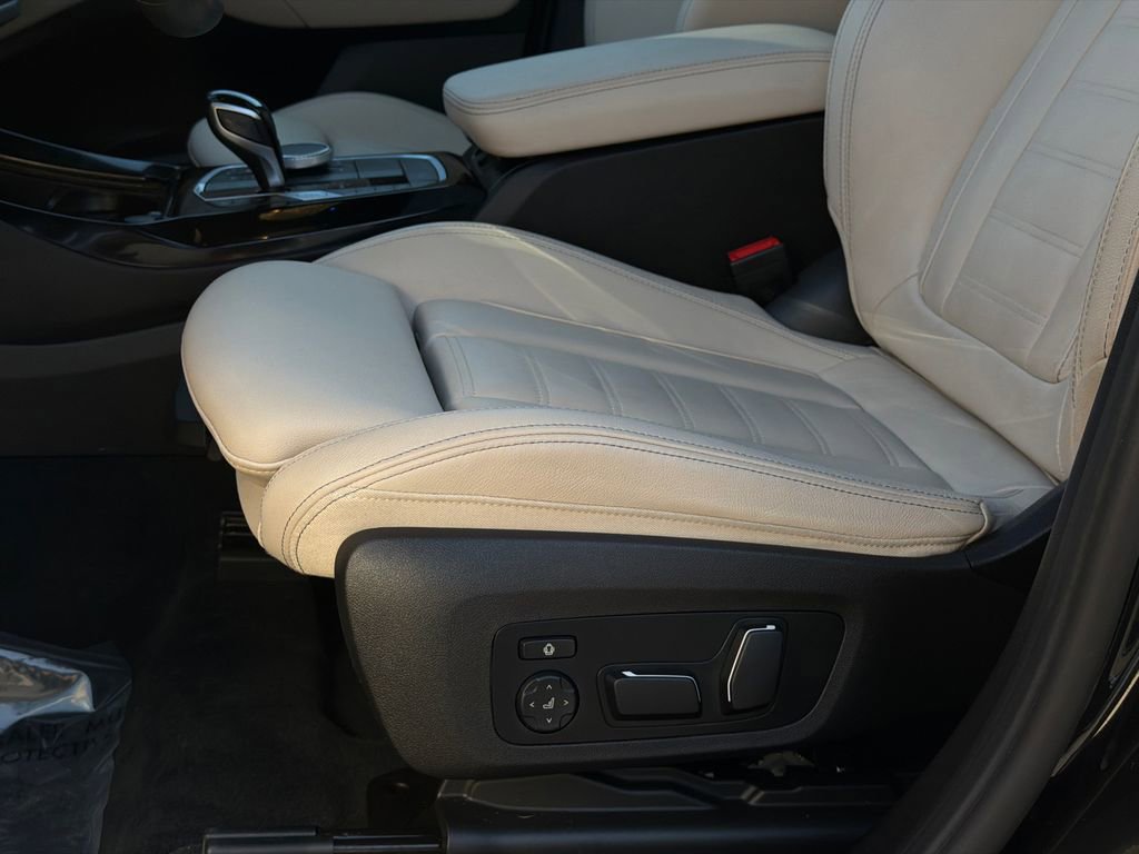 Used 2024 BMW X3 M40i image 17