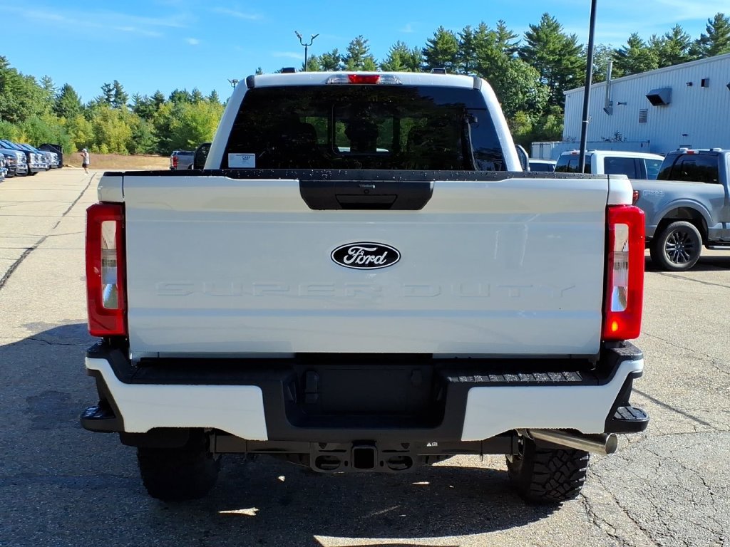 New 2027 Ford F250 XL w/ Tremor Off-Road Package AWD/4WD image 6
