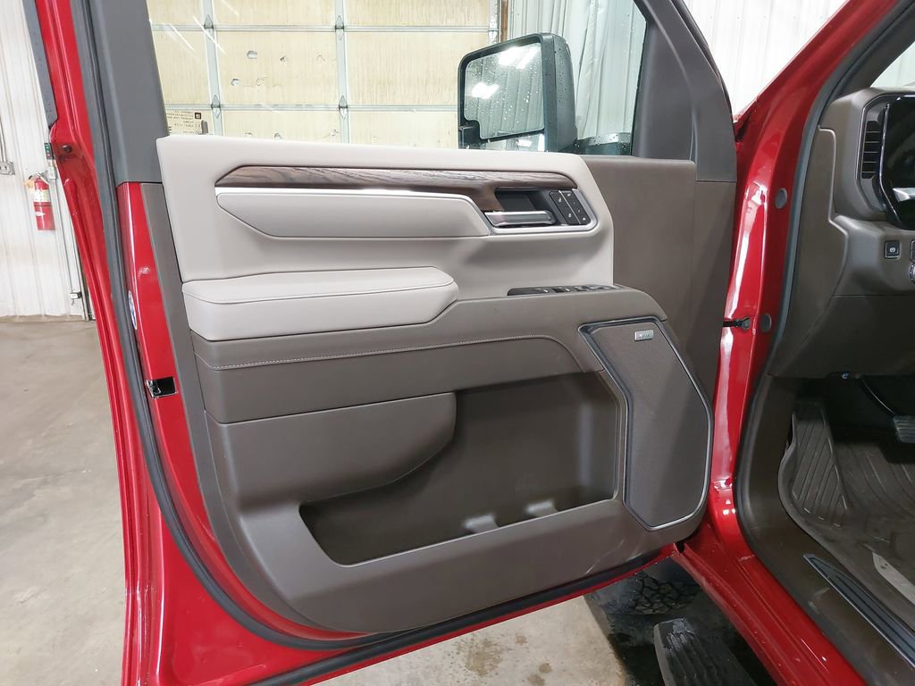 New 2026 GMC Sierra 3500 SLT w/ SLT Premium Package AWD/4WD image 27