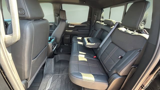 Used 2024 Chevrolet Silverado 1500 High Country w/ High Country Premium Package image 20