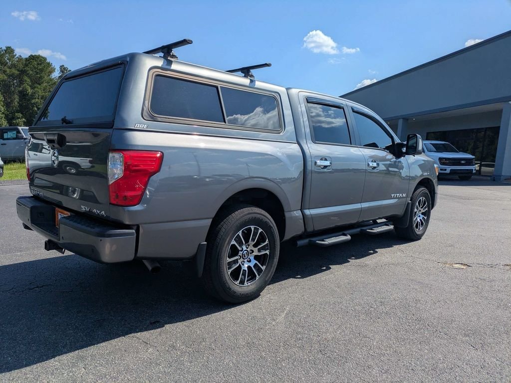 Used 2021 Nissan Titan SV w/ SV Convenience Package AWD/4WD image 4
