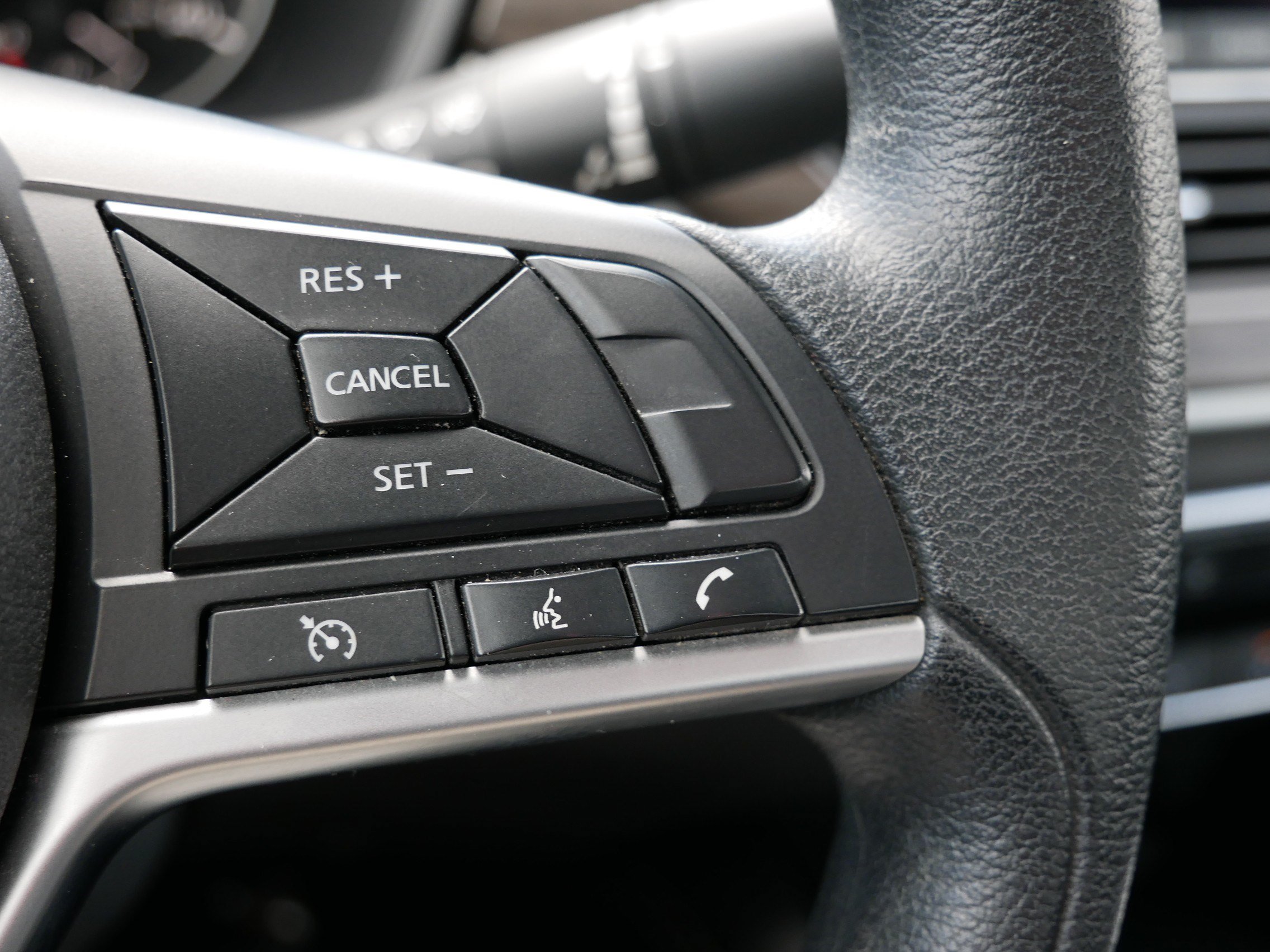 Used 2023 Nissan Altima 2.5 SV FWD image 27